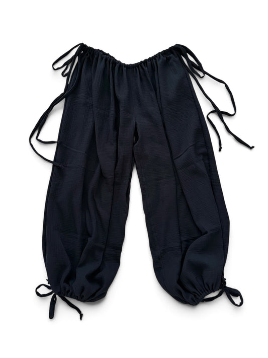 Roux Linen Black