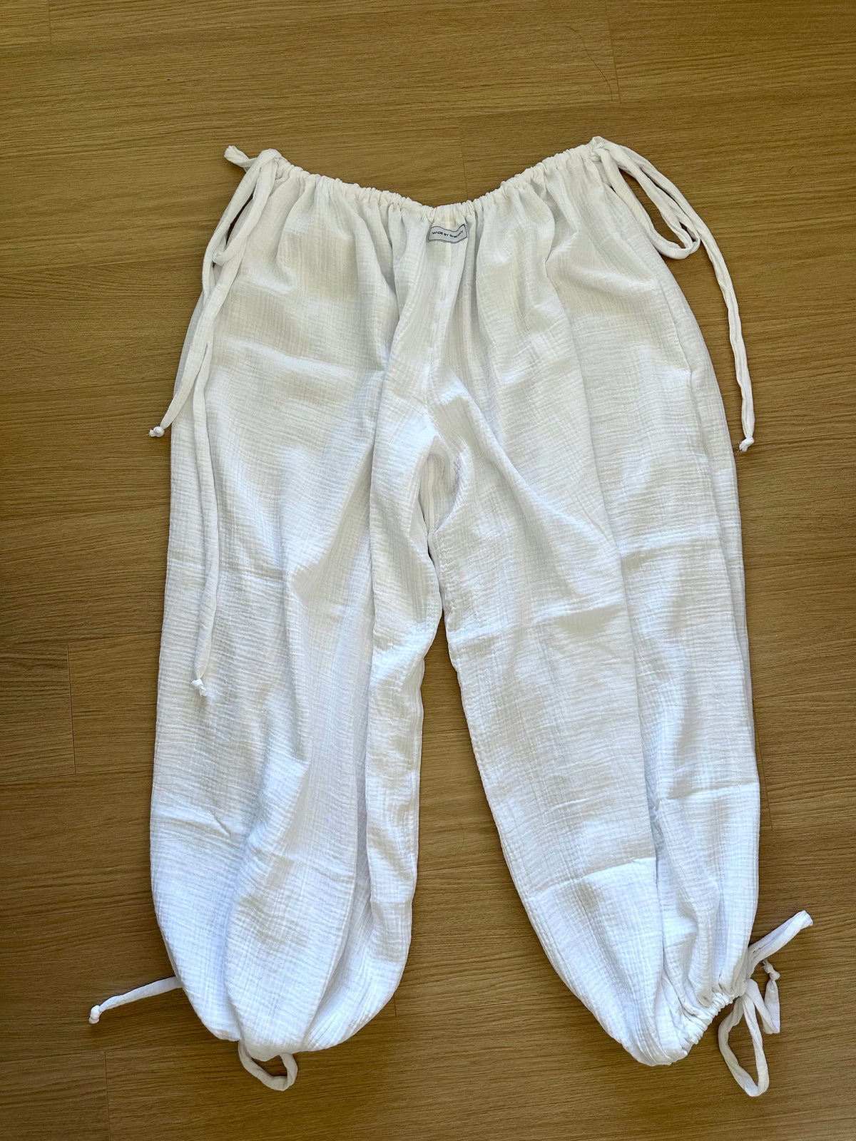 Roux Linen White