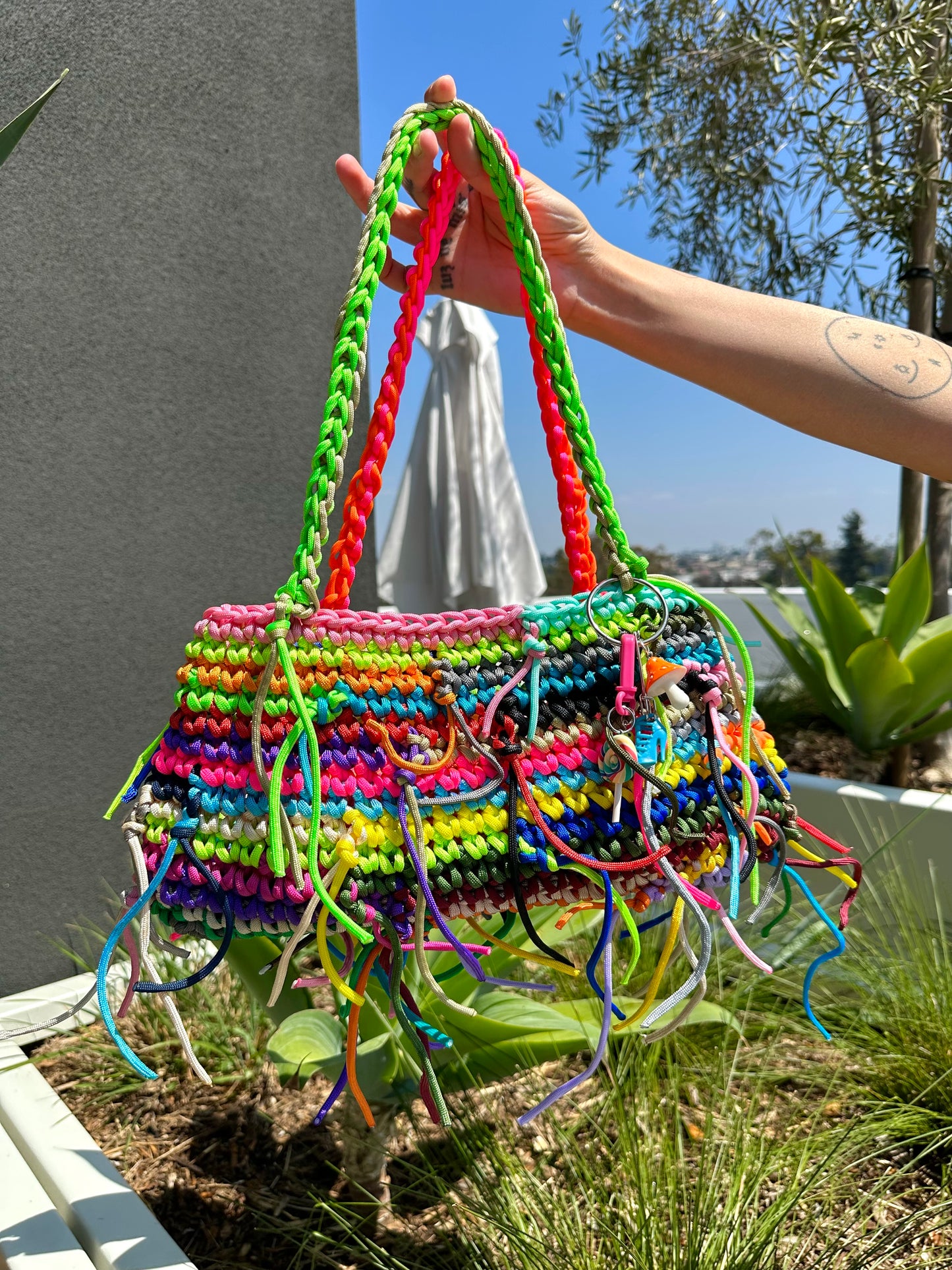 Elyzia Shoelace Purse